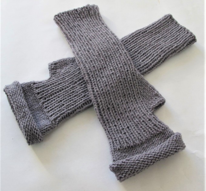 Knitted wool arm warmers
